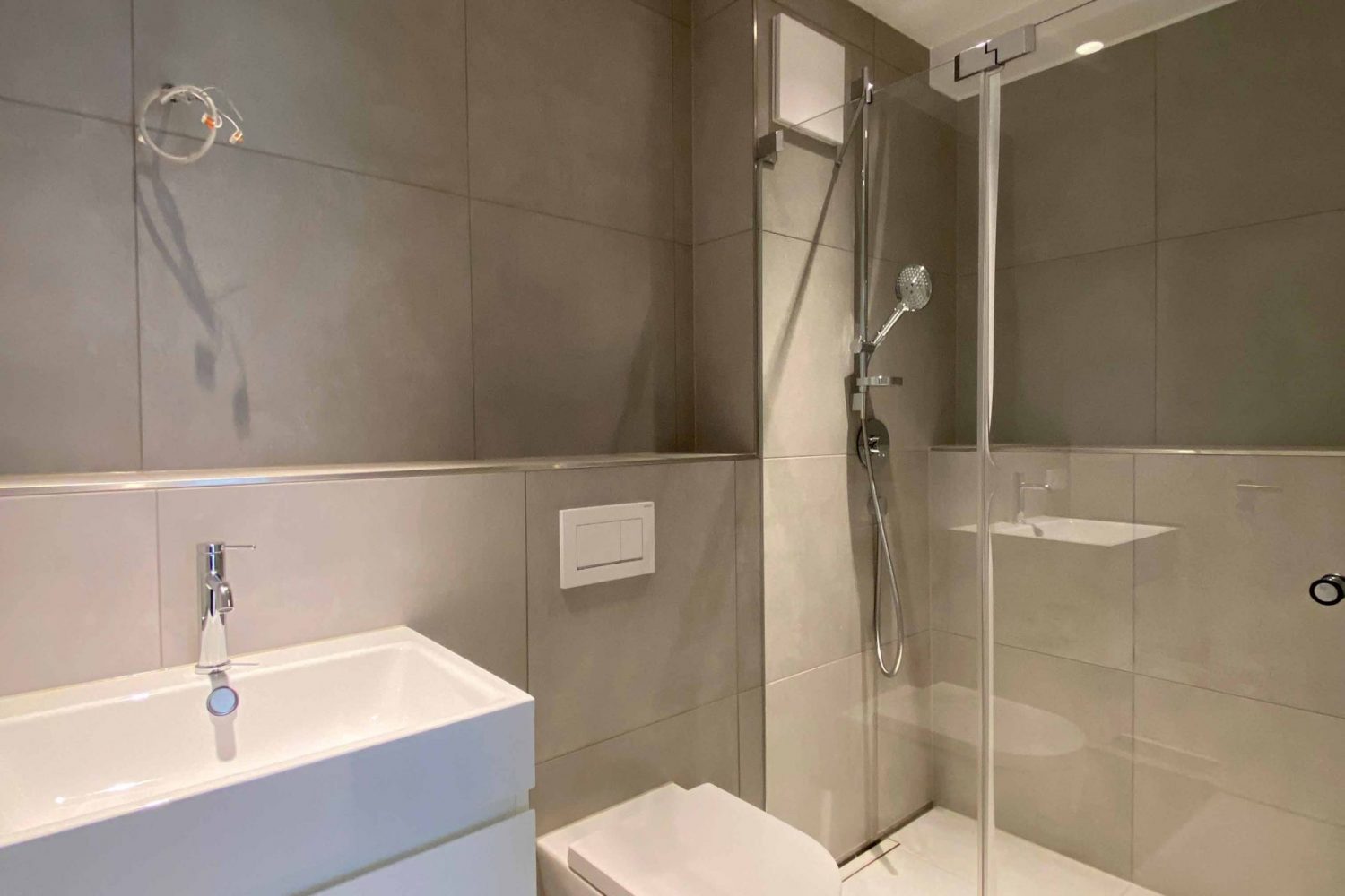 Bad mit Dusche Bad mit Dusche